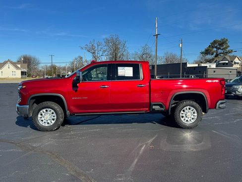 Used 2024 Chevrolet Silverado 2500 LTZ w/ LTZ Plus Package image 20