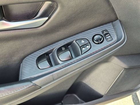 Certified 2024 Nissan Sentra SV FWD image 13