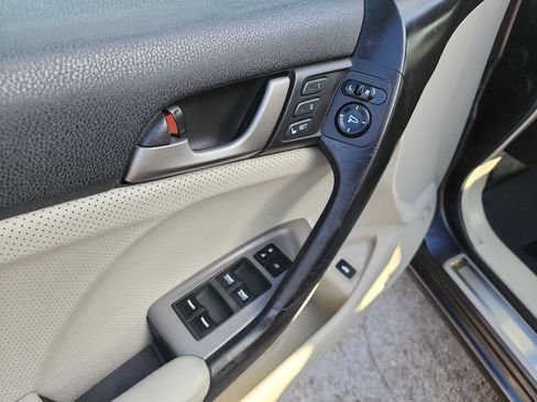 Used 2010 Acura TSX Sedan image 13