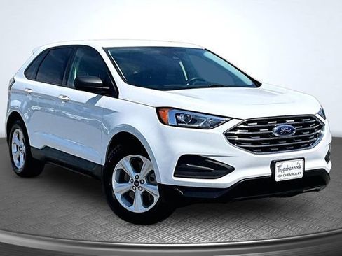 Used 2021 Ford Edge SE FWD image 3