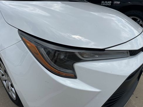 Used 2024 Toyota Corolla LE image 6