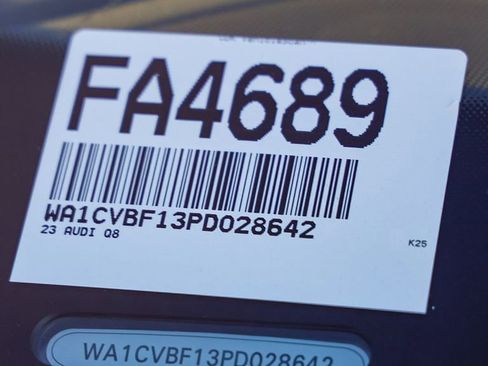 Used 2023 Audi Q8 Prestige w/ Prestige Package image 29