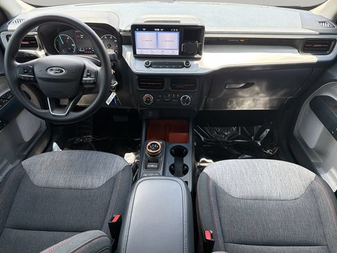 Certified 2023 Ford Maverick XLT FWD image 9