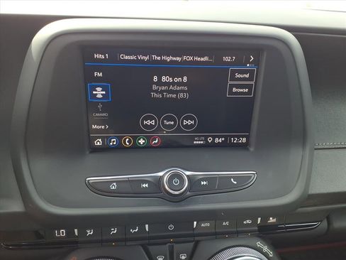 Used 2021 Chevrolet Camaro LT image 24