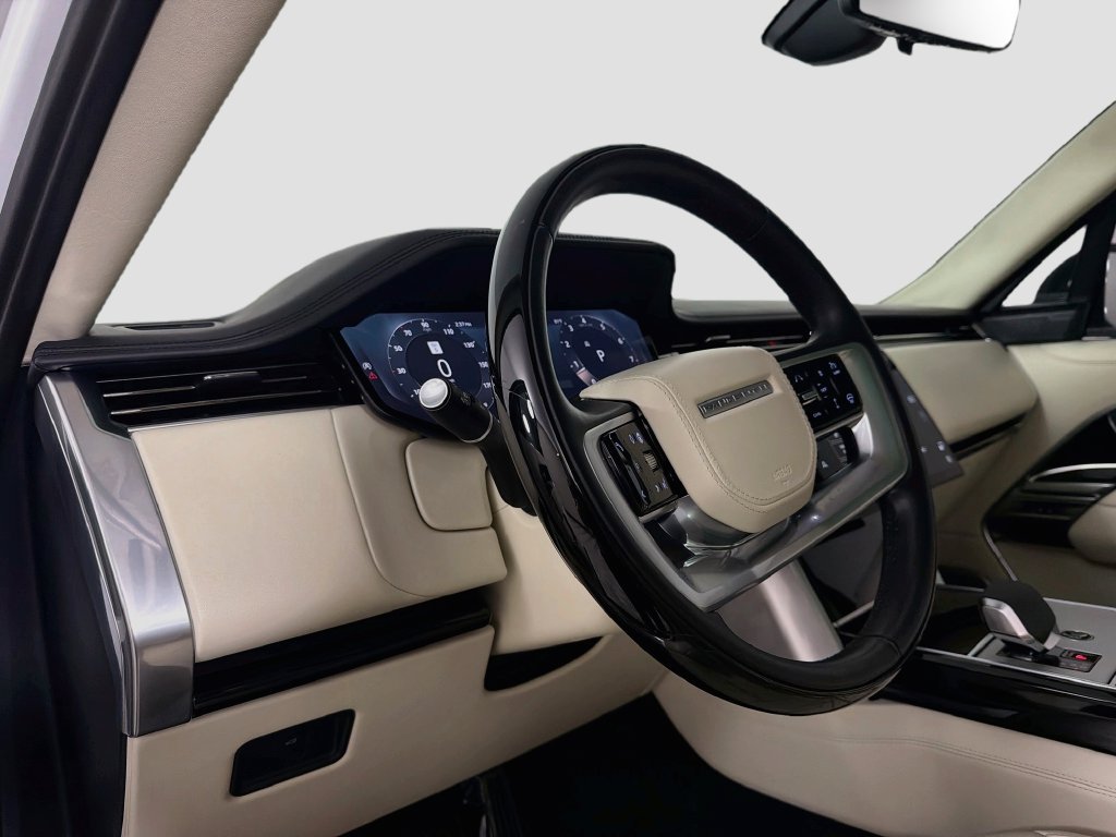 Certified 2024 Land Rover Range Rover Long Wheelbase Autobiography AWD/4WD image 9