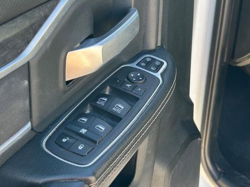 Used 2024 RAM 2500 Big Horn image 23