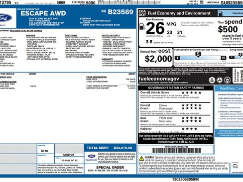 Used 2025 Ford Escape ST-Line Select AWD/4WD image 2