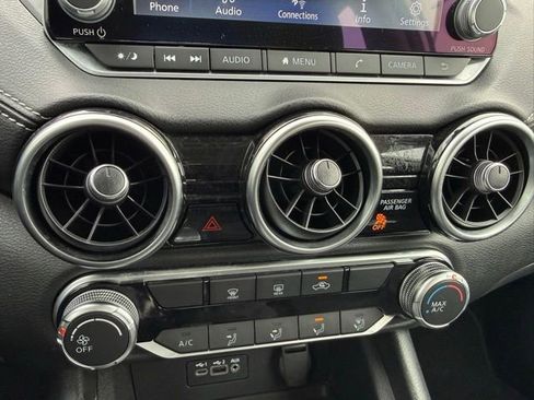 Used 2023 Nissan Sentra SV image 16