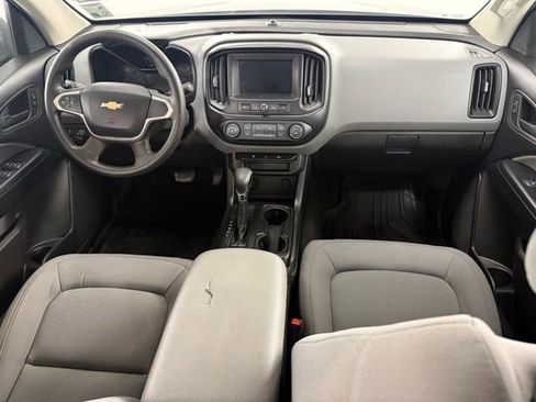 Used 2022 Chevrolet Colorado W/T w/ WT Convenience Package image 16