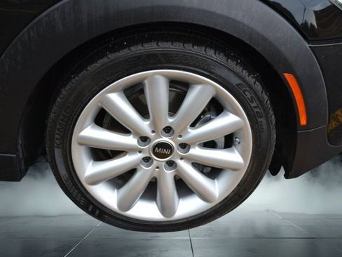 Used 2018 MINI Cooper S FWD image 36