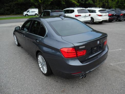 Used 2013 BMW 328i Sedan RWD image 3