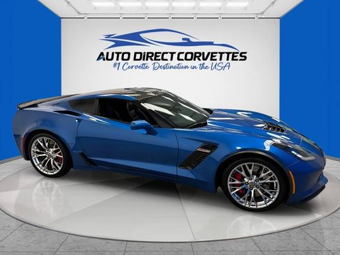 Used 2016 Chevrolet Corvette Z06 w/ 3LZ Preferred Equipment Group RWD image 8