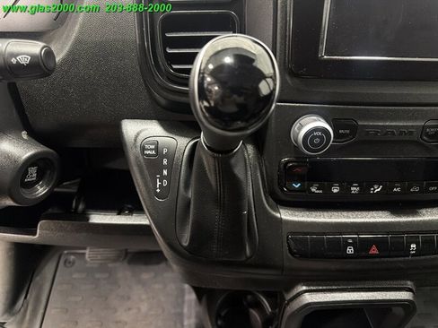 Used 2024 RAM ProMaster 2500 w/ Convenience Group FWD image 29
