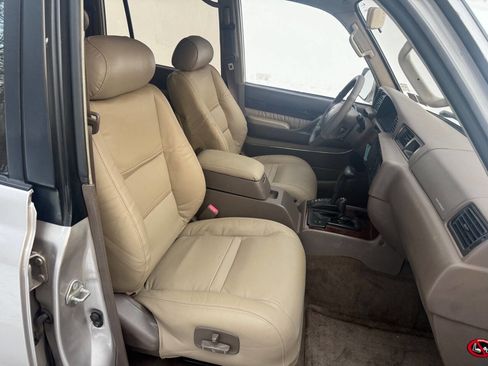 Used 1996 Lexus LX 450 4WD image 32