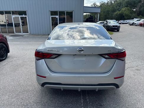 Used 2021 Nissan Sentra SV FWD image 8