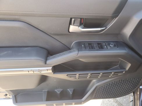 New 2026 Toyota Tacoma TRD Off-Road AWD/4WD image 19