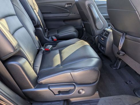 Certified 2020 Honda Pilot Elite image 31