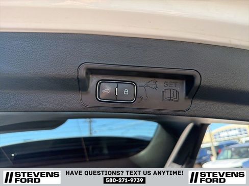 Used 2023 Ford Explorer XLT w/ Equipment Group 202A image 38