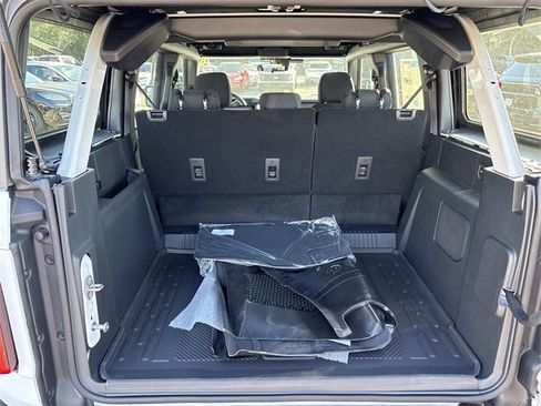 New 2025 Ford Bronco 4-Door image 12