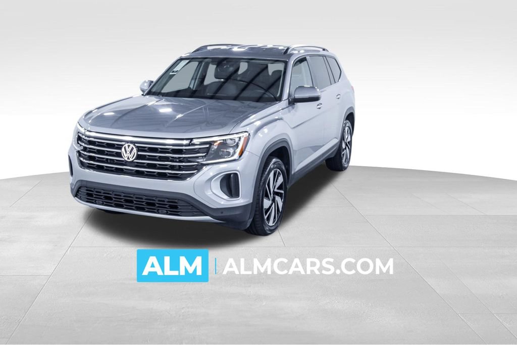 Used 2025 Volkswagen Atlas SE FWD image 1