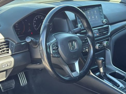 Used 2021 Honda Accord Sport image 7
