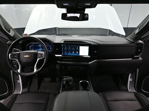 Used 2023 Chevrolet Silverado 1500 LTZ image 30