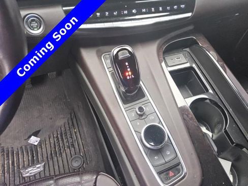 Used 2022 Cadillac Escalade ESV Sport Platinum w/ LPO, ONYX Package AWD/4WD image 3