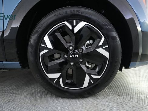 Used 2023 Kia Niro Wave w/ Wave Preserve Package FWD image 20