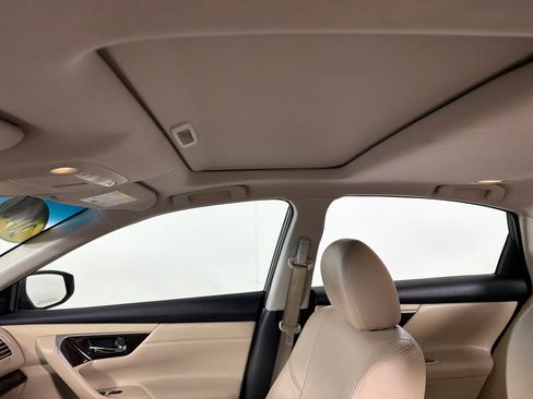 Used 2015 Nissan Altima 2.5 SL w/ Technology Package image 13