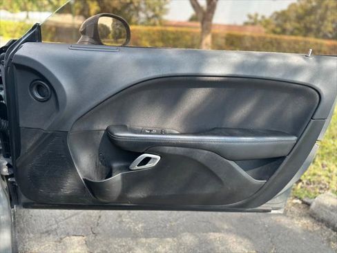 Used 2019 Dodge Challenger SXT w/ Blacktop Package image 18