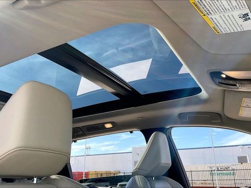 Certified 2025 INFINITI QX60 Luxe w/ Vision Package image 22