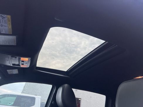 Used 2020 Toyota Tacoma TRD Sport w/ TRD Premium Sport Package image 9