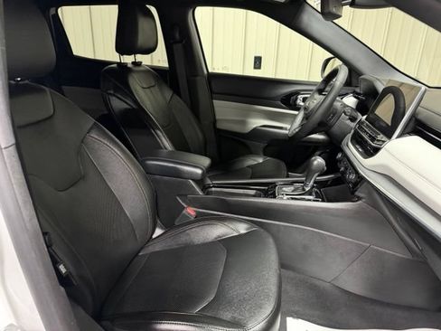Used 2023 Jeep Compass Limited AWD/4WD image 26