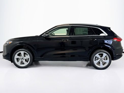 New 2025 Audi Q5 Premium Plus image 8