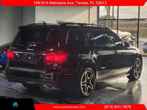 Used 2018 Mercedes-Benz GLS 550 4MATIC w/ Night Package image 10