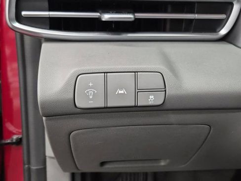 Used 2023 Hyundai Elantra SEL w/ Convenience Package image 18