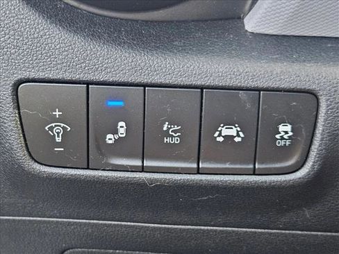 Used 2020 Hyundai Kona Ultimate FWD image 7
