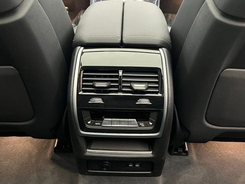 New 2026 BMW X5 xDrive50e AWD/4WD image 9