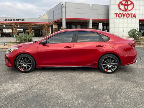 Used 2022 Kia Forte GT w/ GT Technology Package image 8