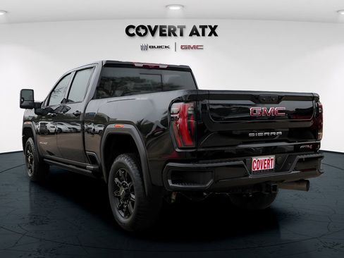 Used 2024 GMC Sierra 2500 AT4 w/ AT4 Premium Plus Package image 6