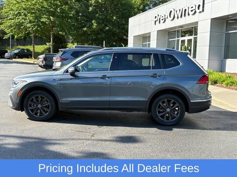 Used 2024 Volkswagen Tiguan SE AWD/4WD image 4