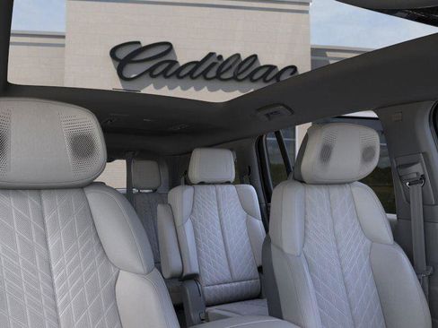 New 2025 Cadillac Escalade IQ Luxury 1 w/ Smart Trailering package image 24