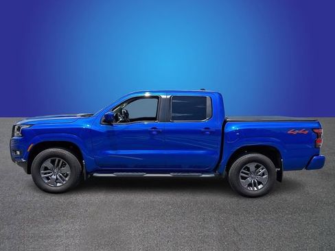 Used 2025 Nissan Frontier SV w/ SV Convenience Package AWD/4WD image 7