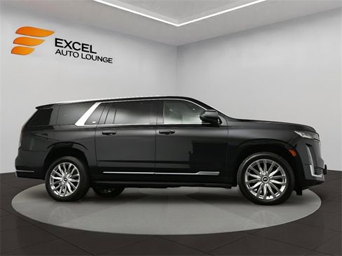Used 2021 Cadillac Escalade ESV Premium Luxury image 48