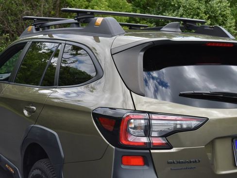 Used 2022 Subaru Outback Wilderness w/ Wilderness Package AWD/4WD image 11