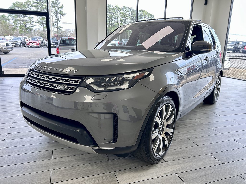 Used 2018 Land Rover Discovery HSE Luxury AWD/4WD image 3