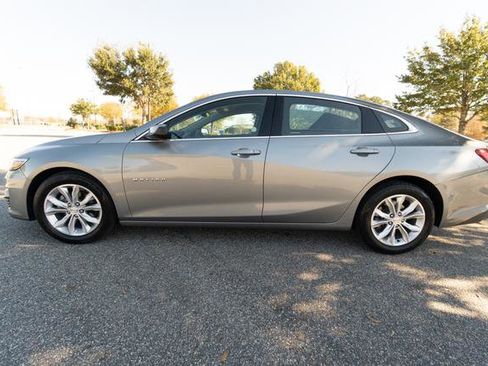 Used 2023 Chevrolet Malibu LT image 6