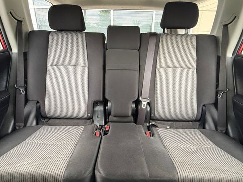 Used 2016 Toyota 4Runner SR5 AWD/4WD image 40