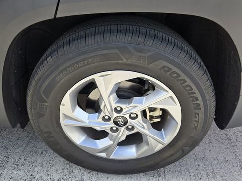 Used 2023 Hyundai Tucson SEL image 11