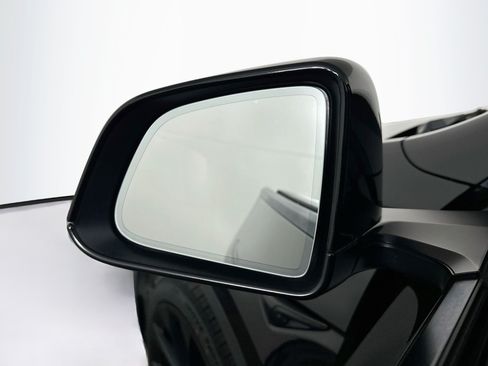 Used 2021 Tesla Model Y 2WD image 16